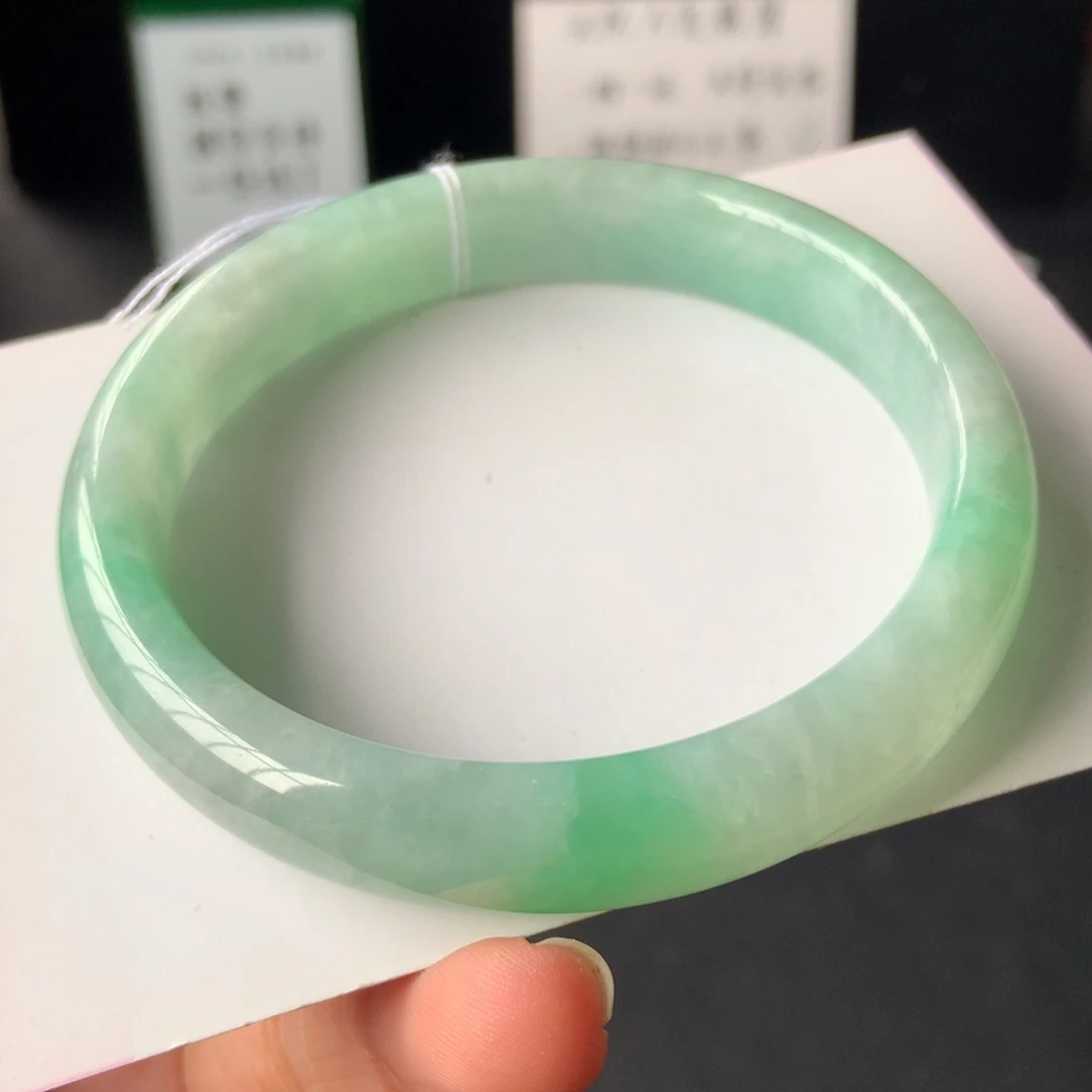 翡翠手镯未镶嵌36号56.9-11.1-7