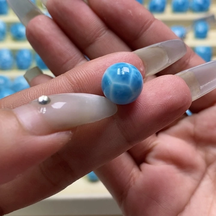 大***7针钠钙石（海纹石）未镶嵌颈饰