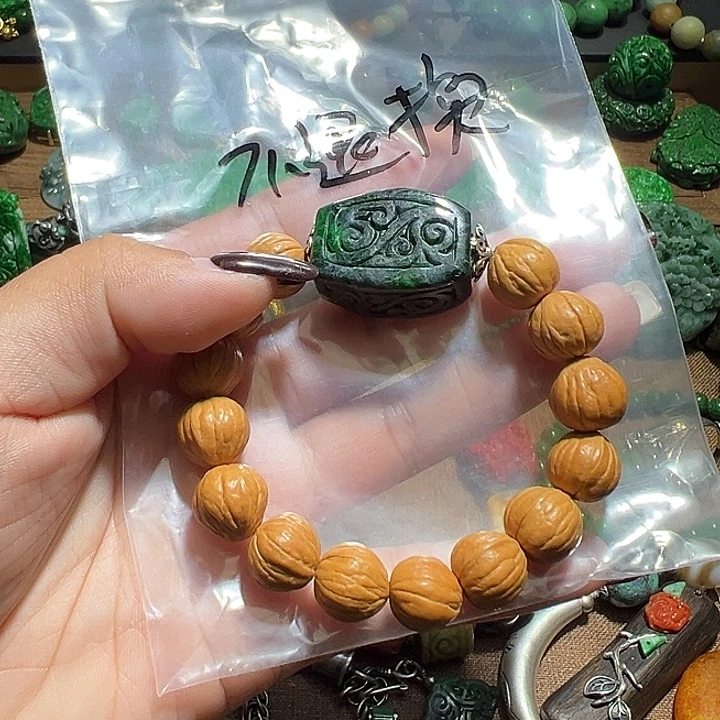 翡翠手串银S925镶嵌翡翠手串