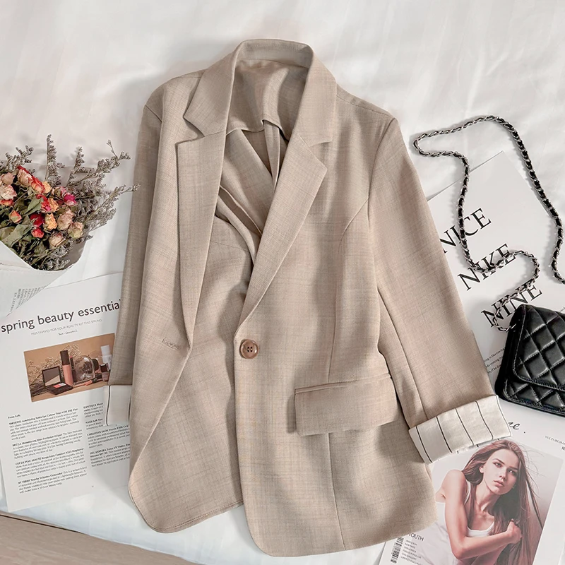 杏色袖口条纹高端西装女款外套女薄款2025夏季新款七分袖休闲西服