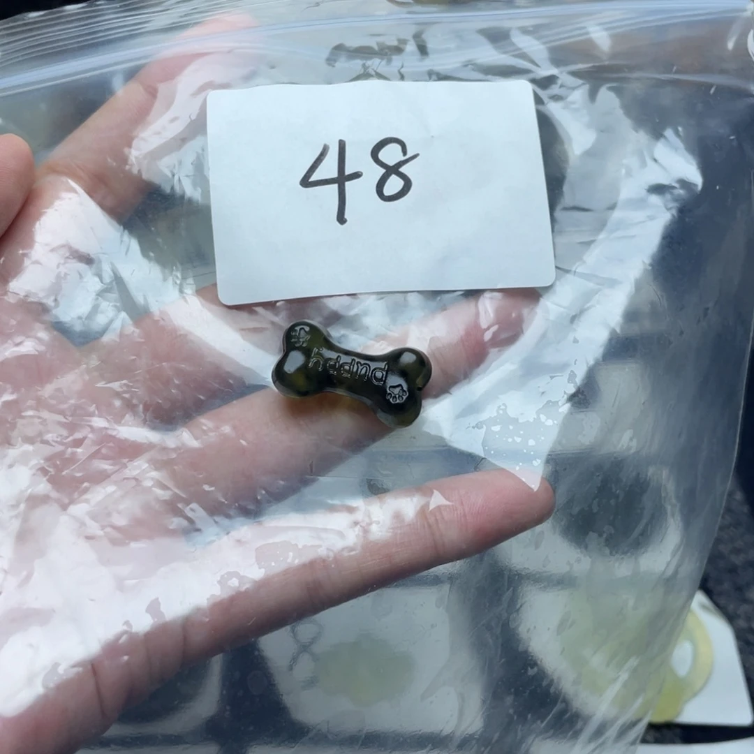 蛇纹石玉未镶嵌颈饰紫*汤
