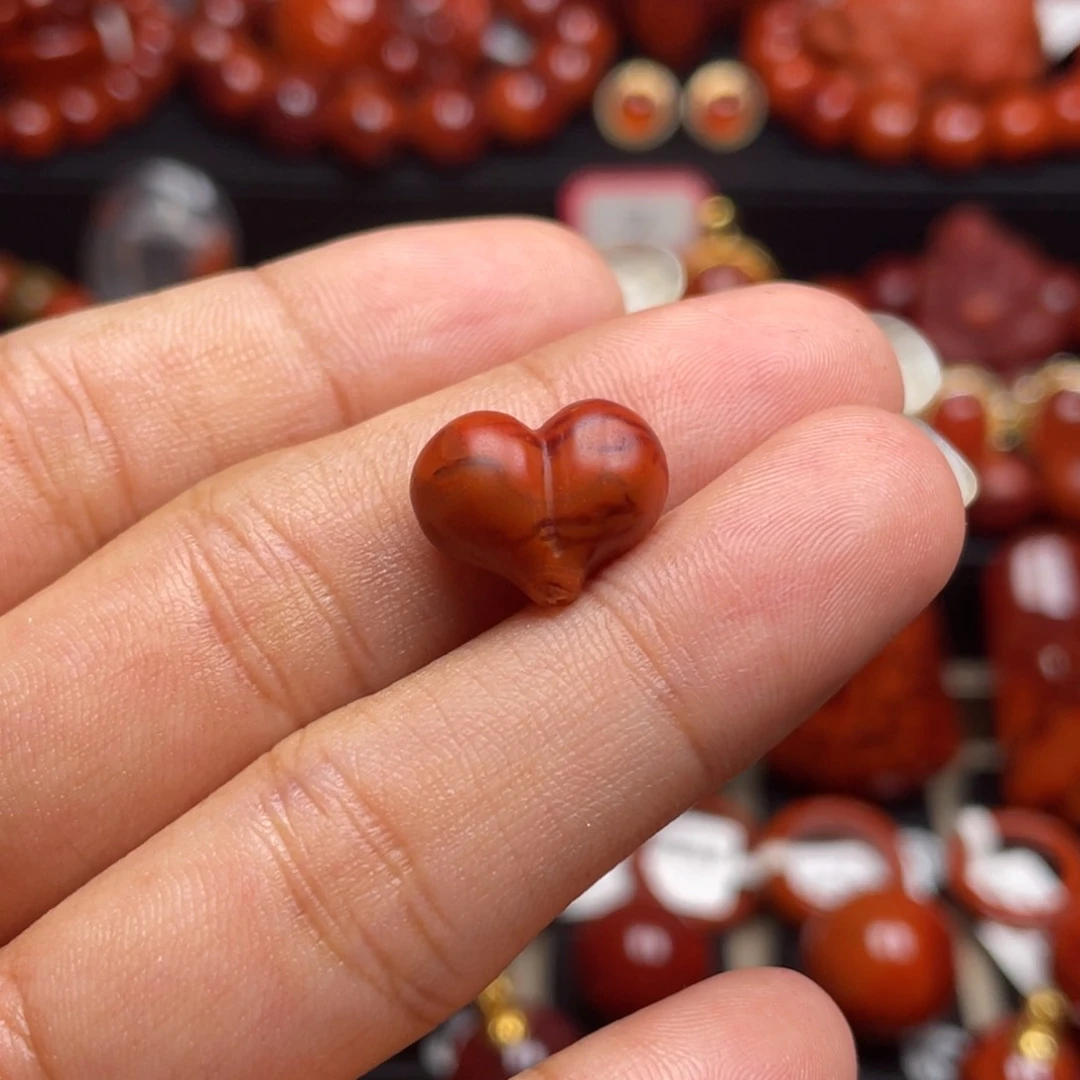 南红玛瑙未镶嵌珠宝奇石配饰15.1*8.1mm