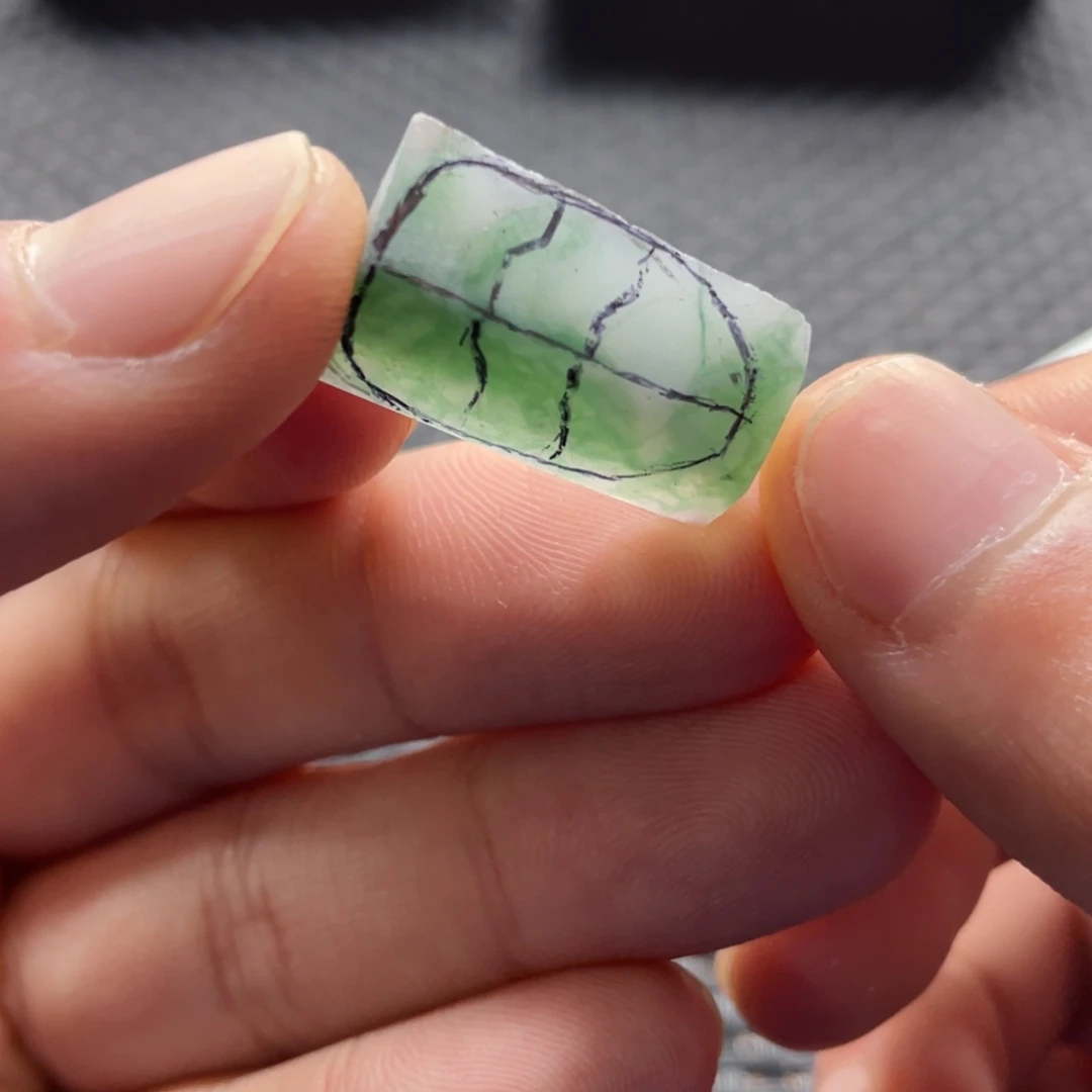 定制翡翠未镶嵌翡翠叶子不包工