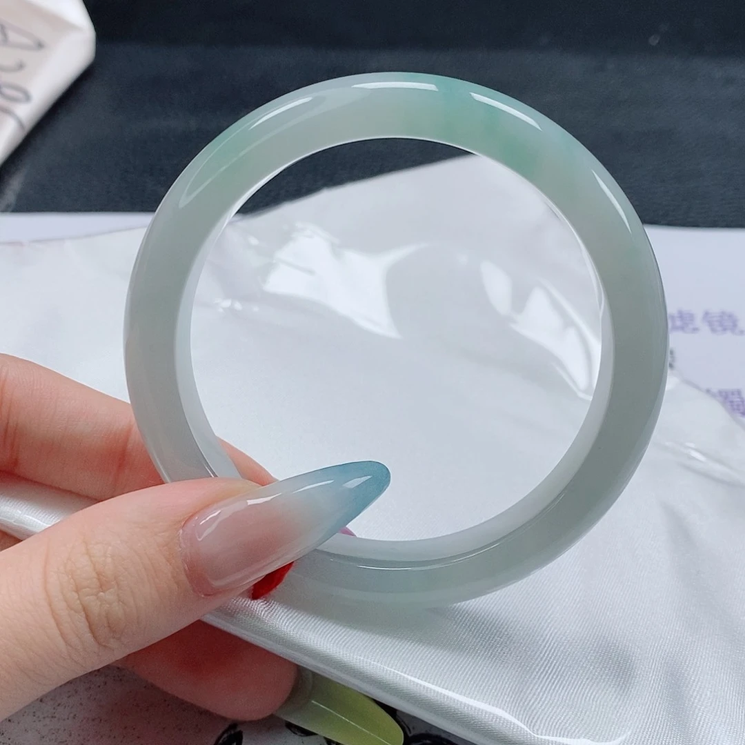 【闪购商品】未镶嵌手镯翡翠微*429号