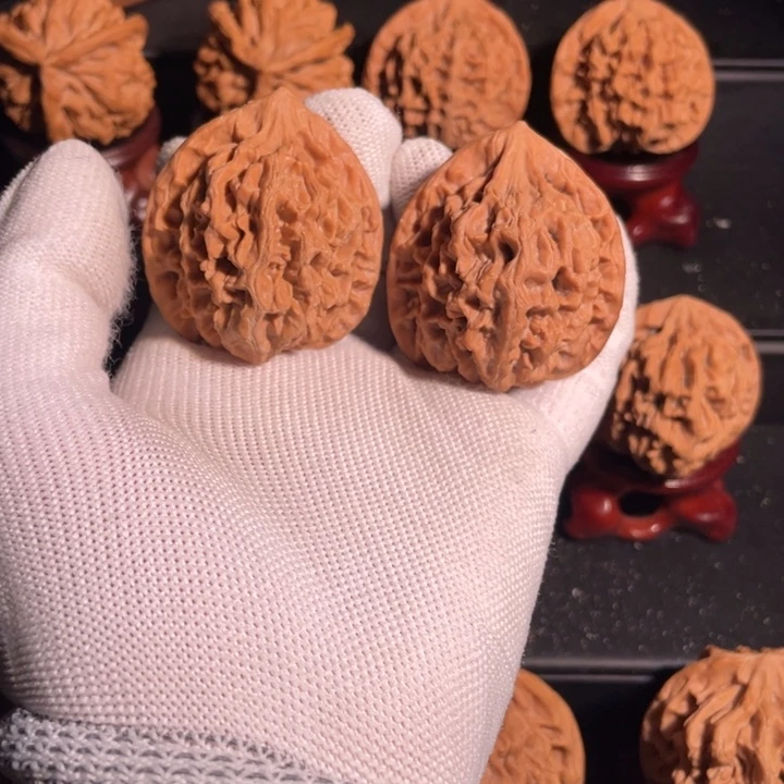 文玩核桃吊坠39官帽