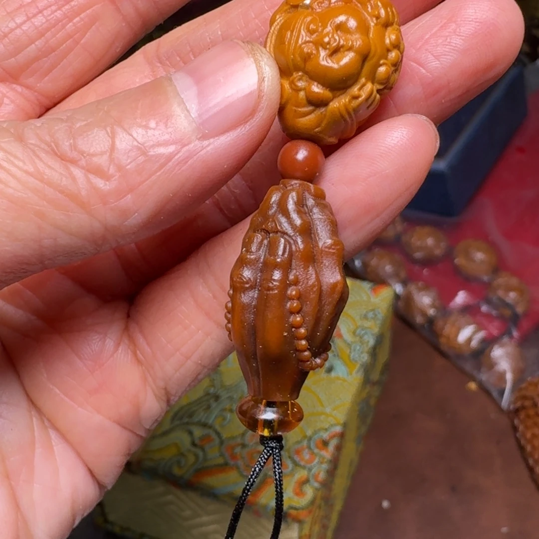 手串橄榄核你的电话