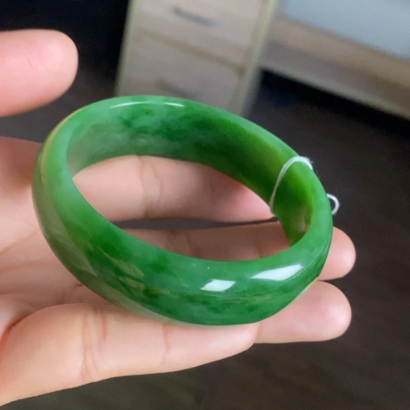 【闪购商品】未镶嵌手镯和田玉（碧玉）