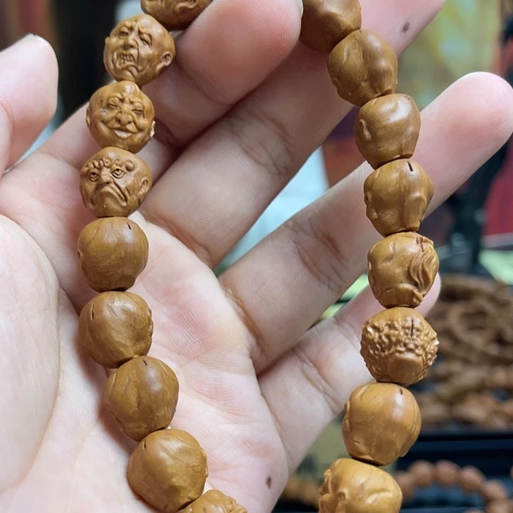 手串/手链橄榄核龙纹