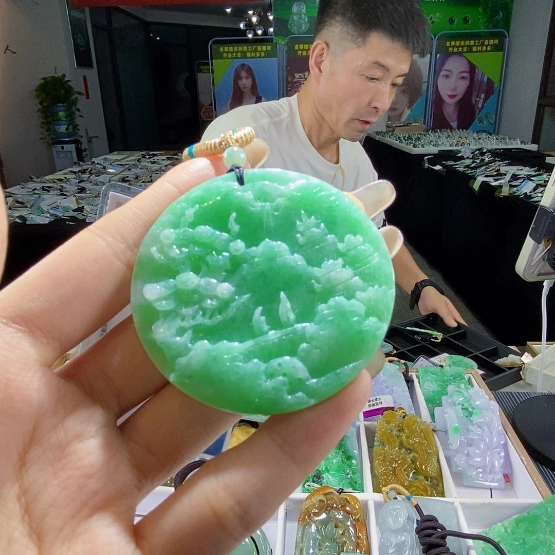颈饰未镶嵌翡翠翡翠