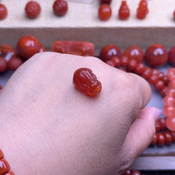 手串未镶嵌南红玛瑙