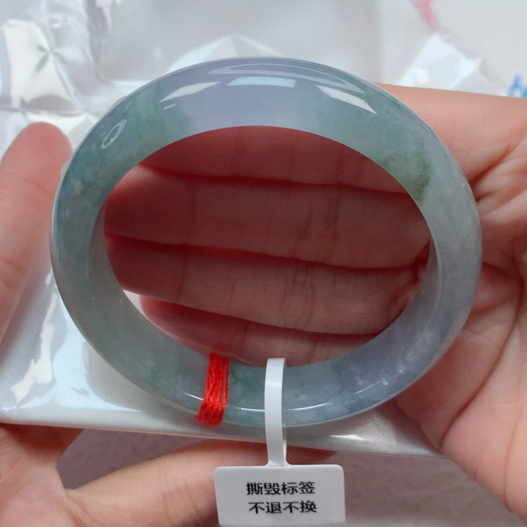 翡翠手镯未镶嵌58圈