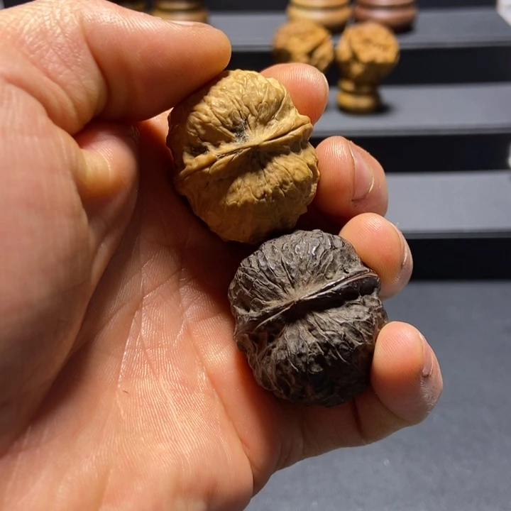 文玩核桃吊坠B七彩龙珠35mm