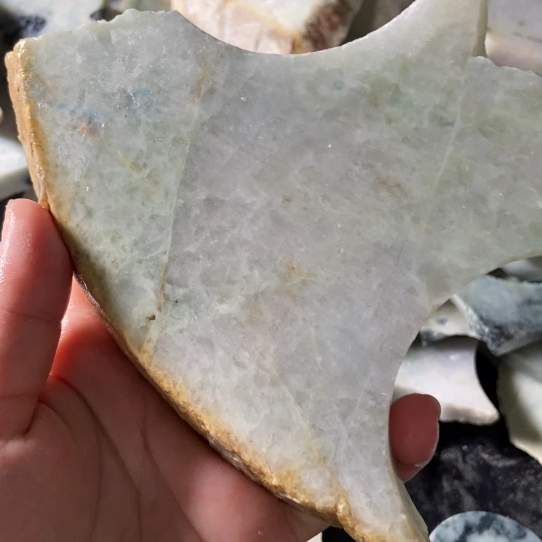 翡翠未镶嵌颈饰天然翡翠