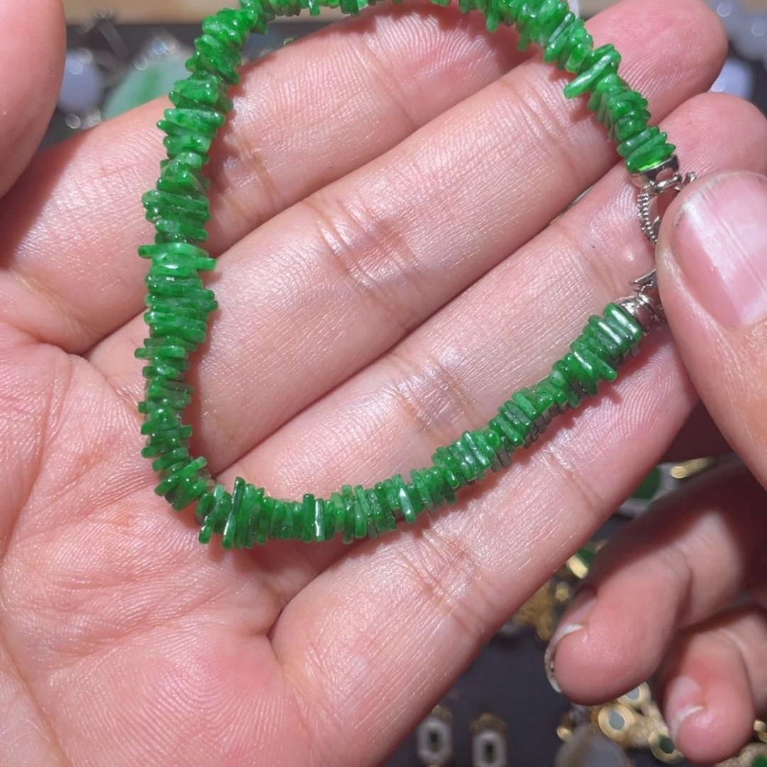 翡翠未镶嵌颈饰天然翡翠