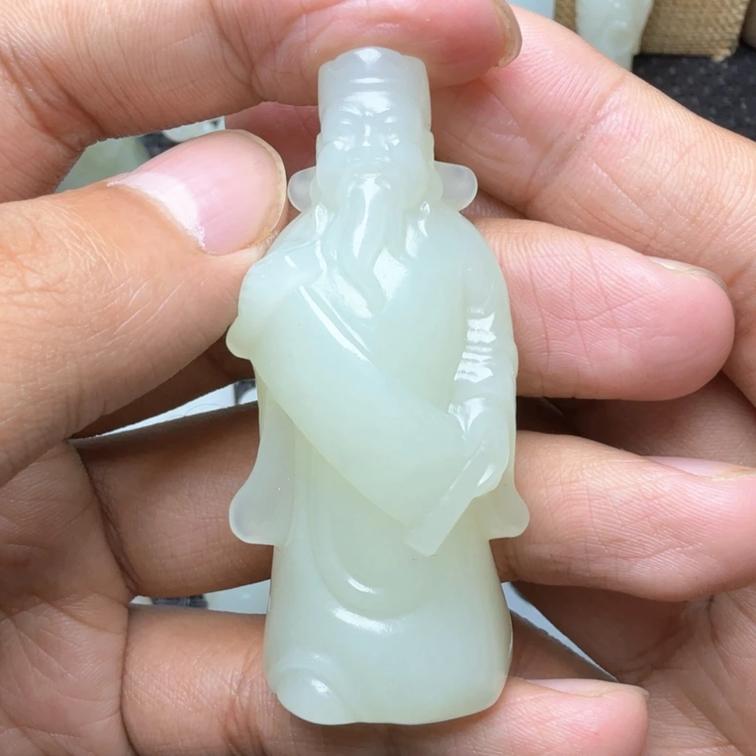 未镶嵌和田玉挂件