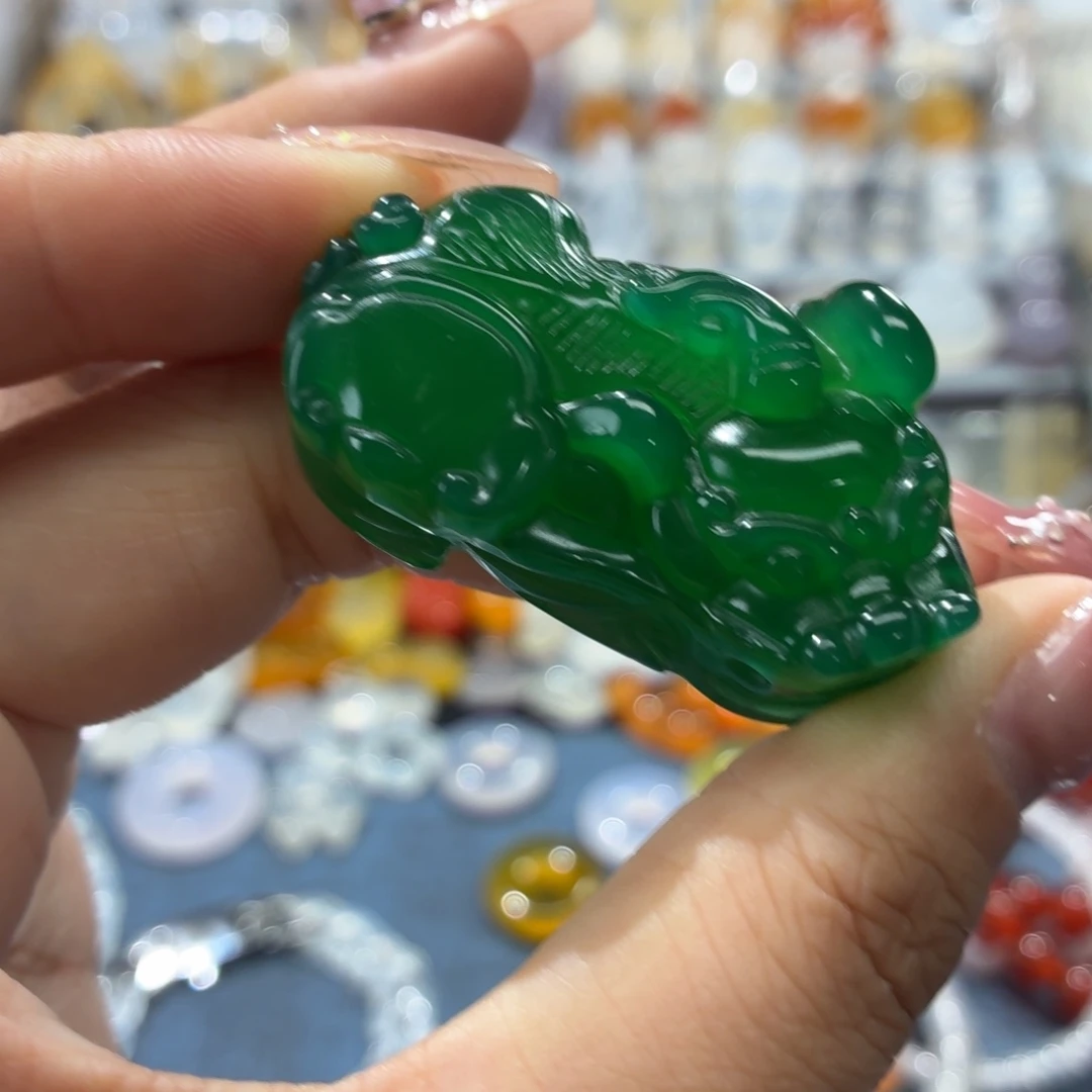 玛瑙/玉髓未镶嵌吊坠(不含链)