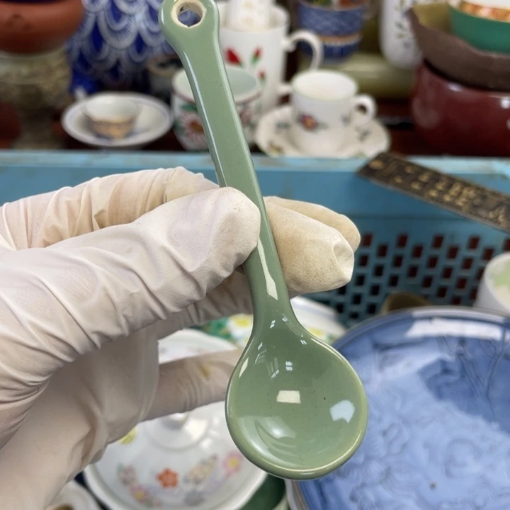 他家瓷器真美…开播了
