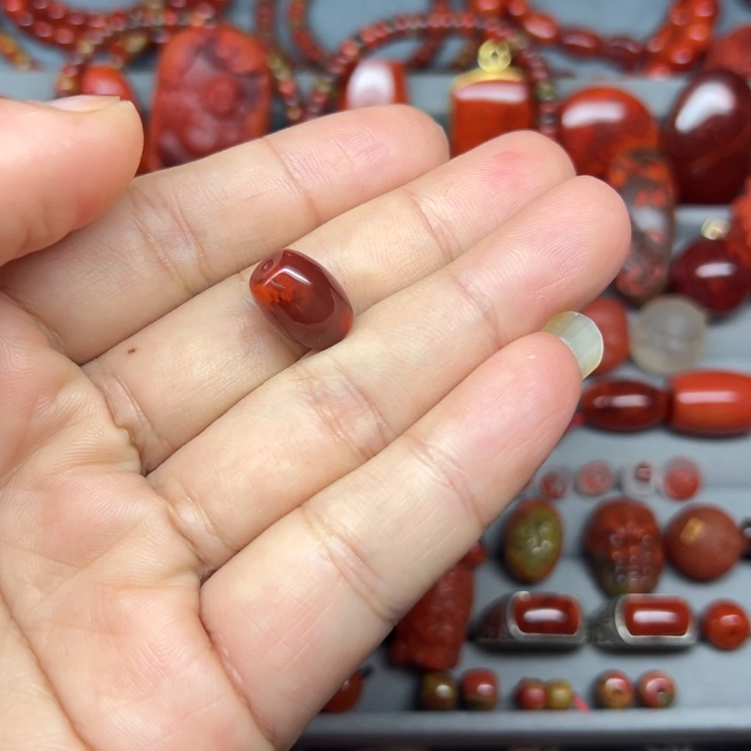 南红玛瑙未镶嵌配饰
