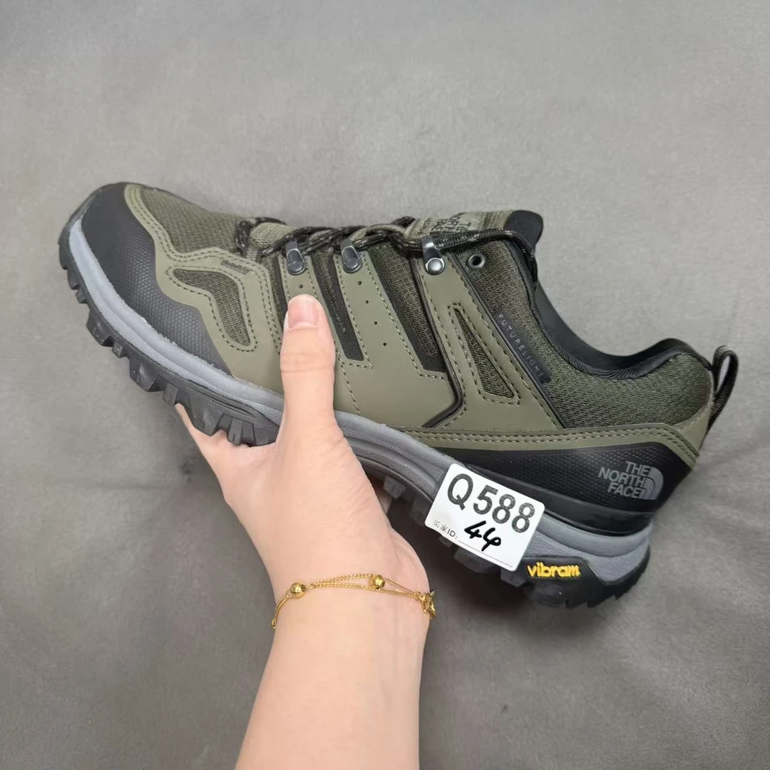 低帮越野跑鞋vibram户外徒步运动鞋 Q588( 无原盒 鞋垫原垫 )