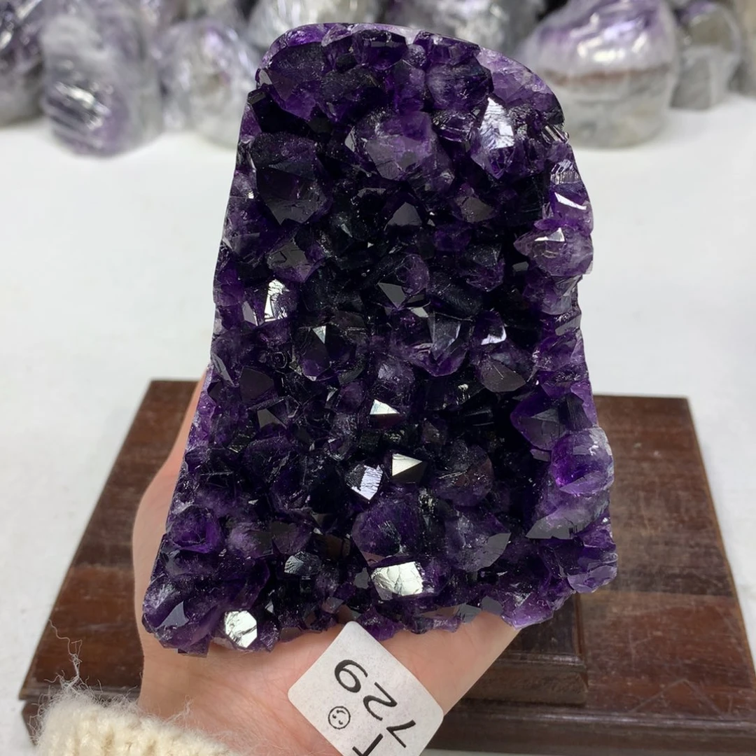 紫晶摆件未镶嵌水晶