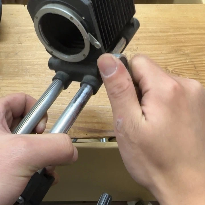 二****m哈哈哈哈哈哈哈哈哈