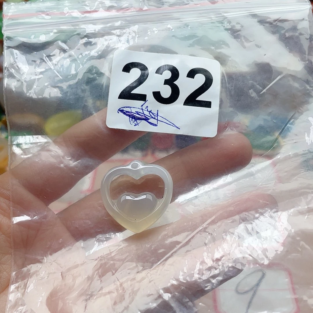 玛瑙/玉髓颈饰合金我**我