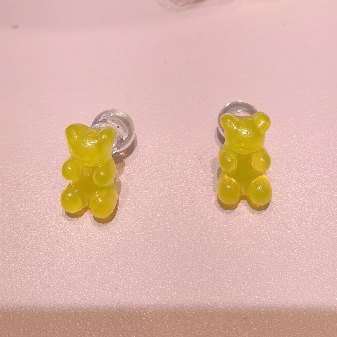 E374黄色小熊耳钉耳饰