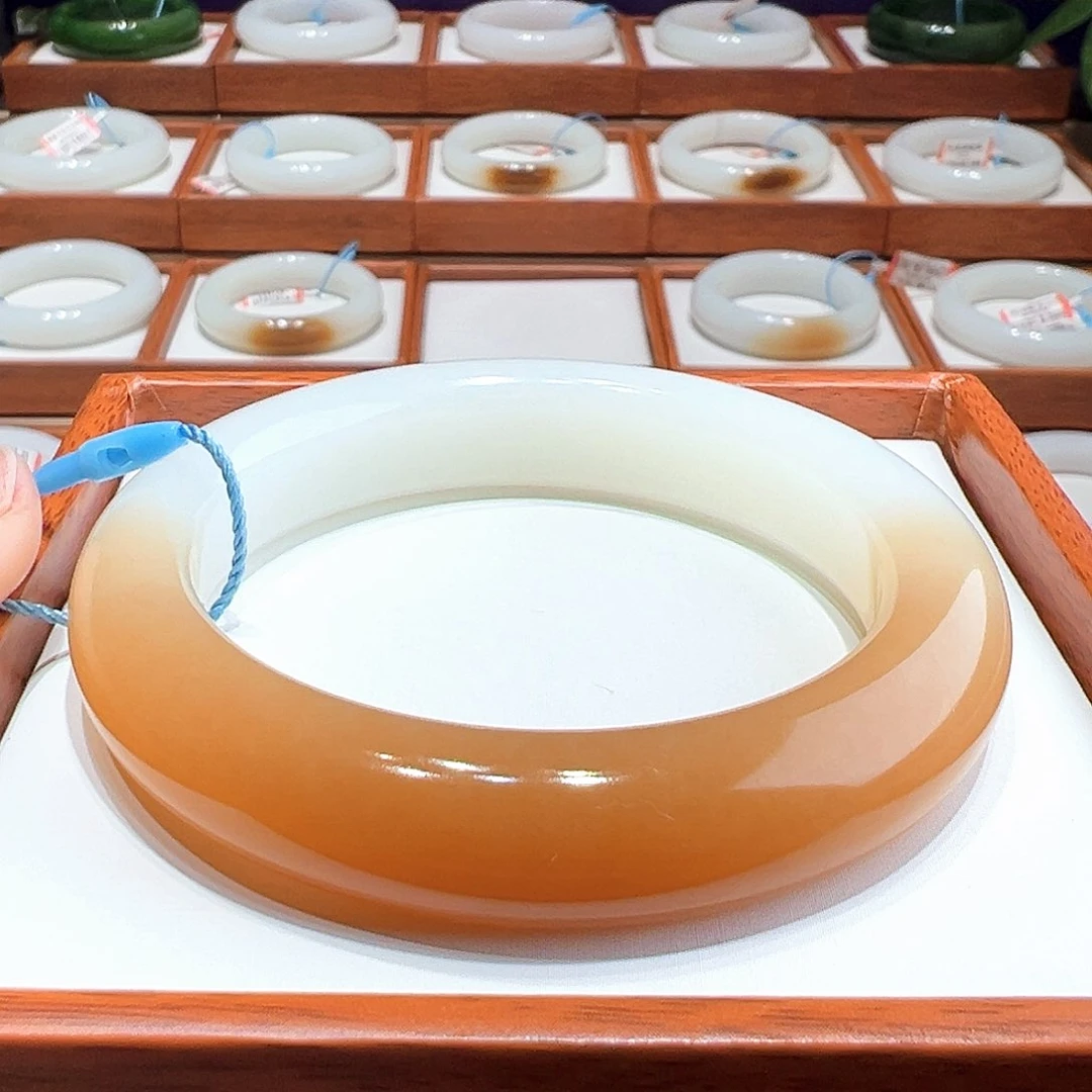 和田玉手镯5657未镶嵌