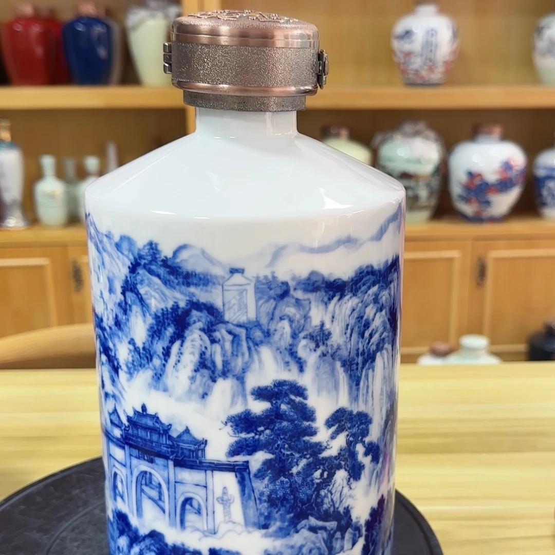 5斤装青花山水茅形瓶