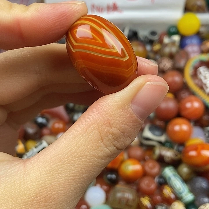 玛瑙/玉髓未镶嵌玛瑙配珠玛瑙散珠