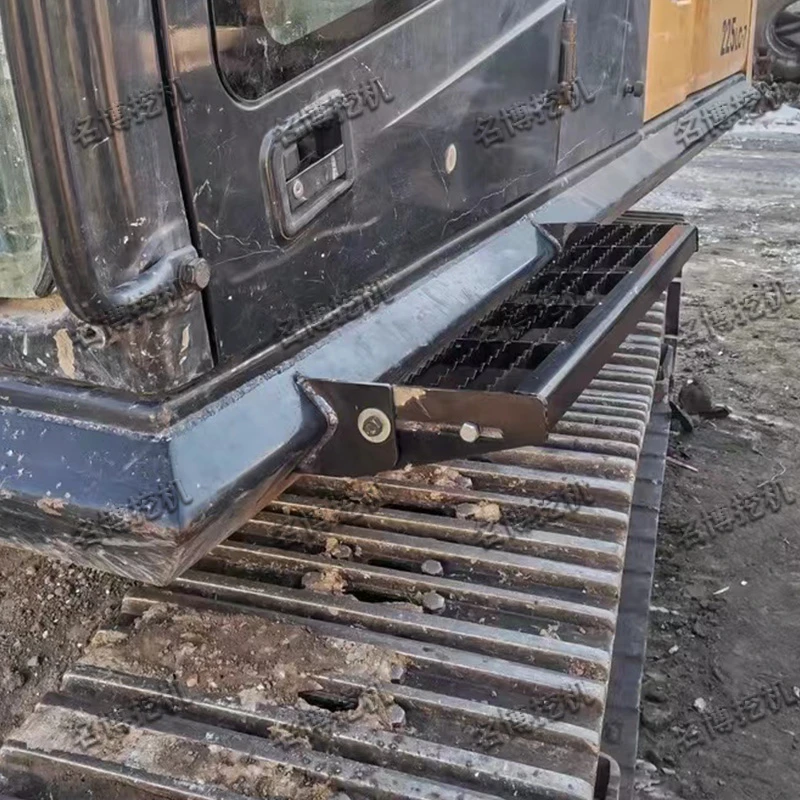挖机驾驶下折叠脚踏板 可折叠伸缩 活动走台 工程机械通用
