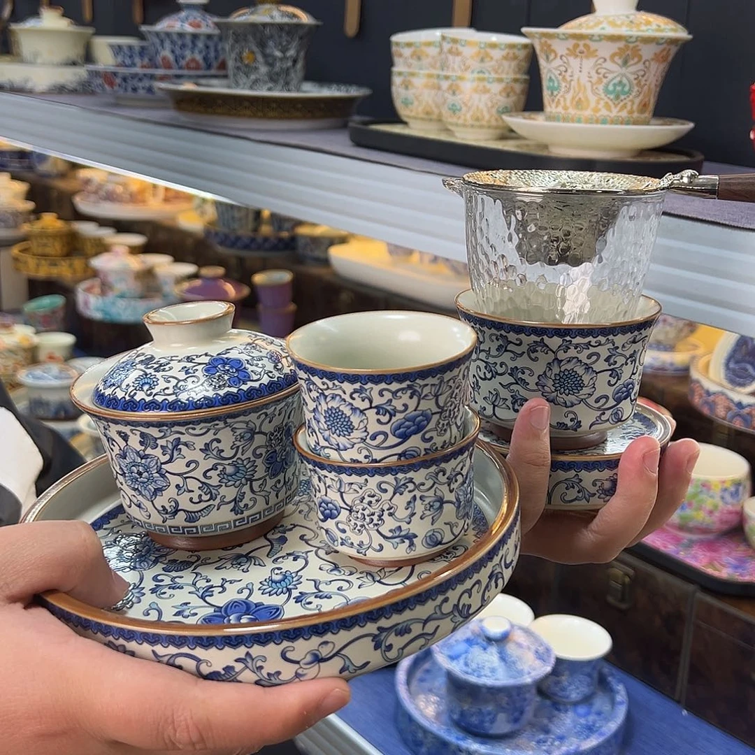 我们的目标是成为一个优秀的人