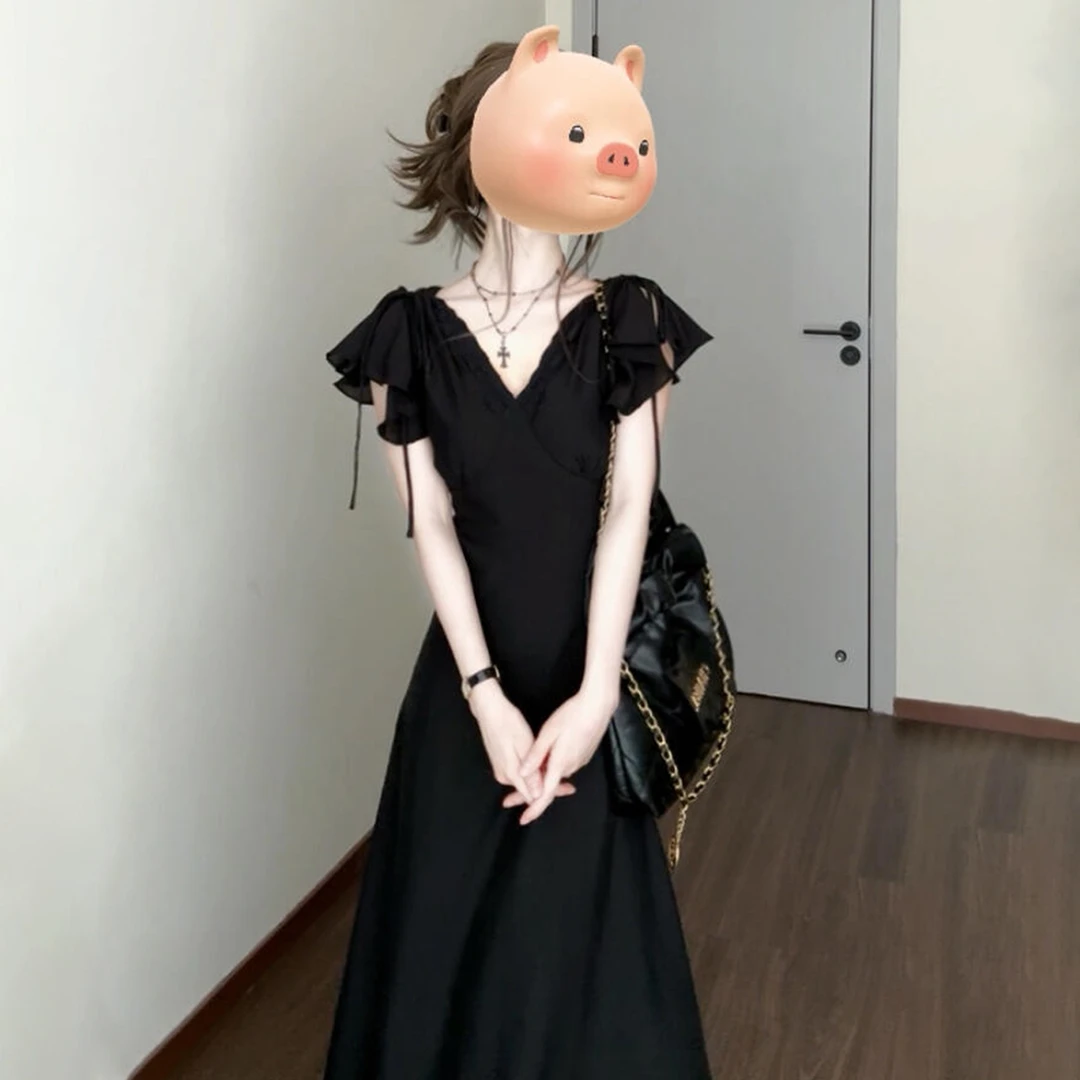 赫本风法式黑色v领连衣裙子女装夏季2025新款爆款小飞袖长裙4666