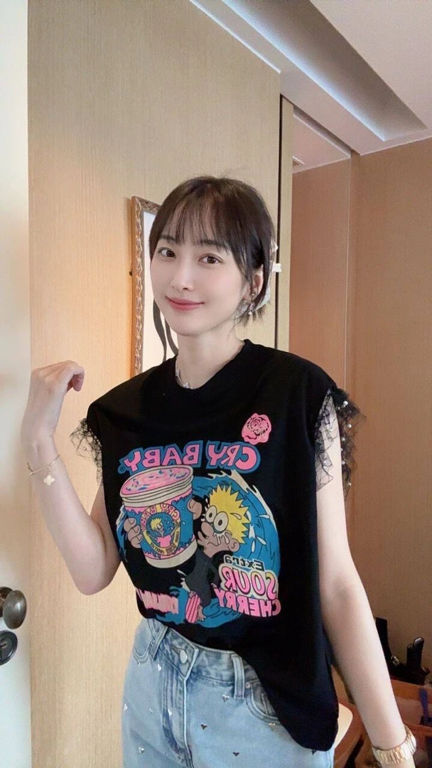 【张静芝】卡通印花拼蕾丝边无袖T恤