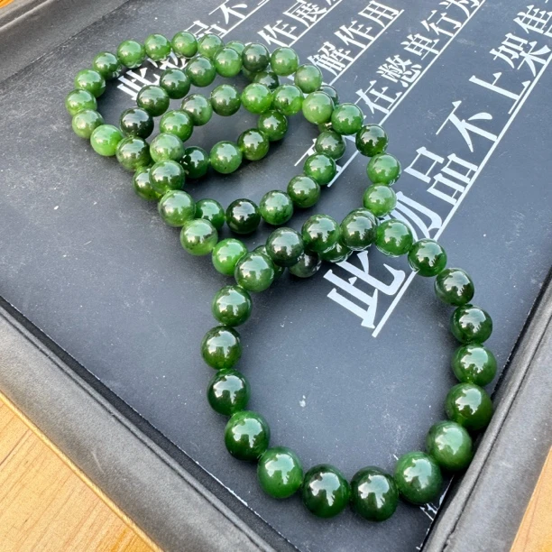 和田玉菠菜绿10手串（多样性发一）