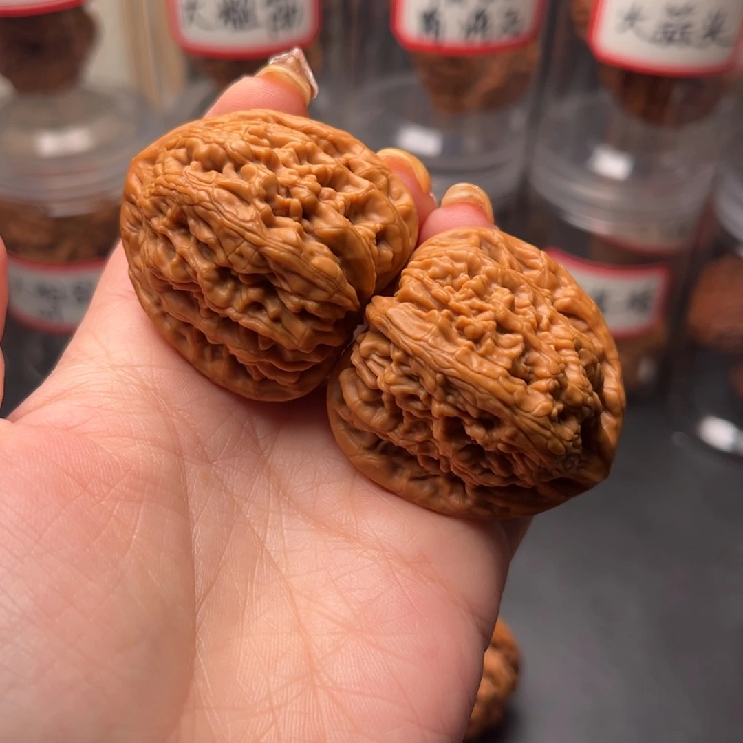 文玩核桃把件4虎头王