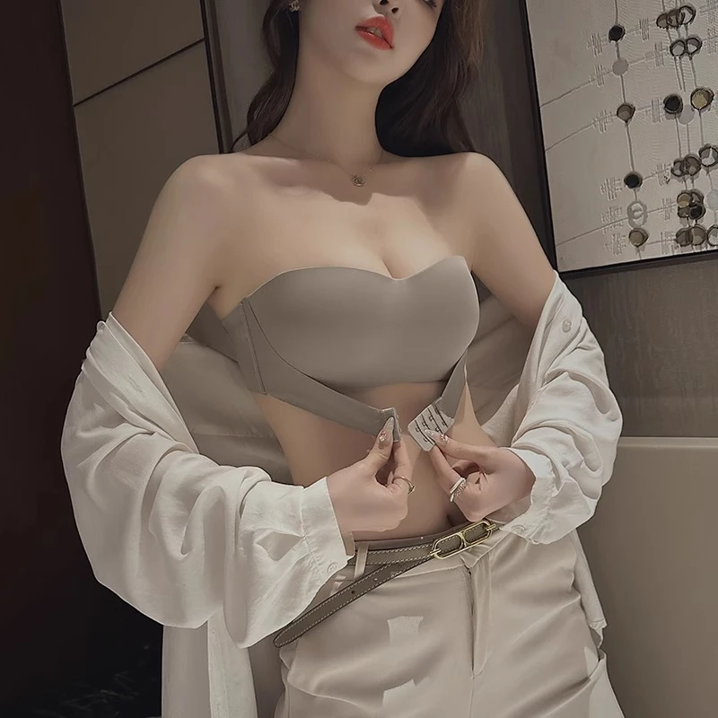 无肩带内衣女聚拢防滑小胸显大裹抹胸婚纱隐形美背文胸吊带裙专用