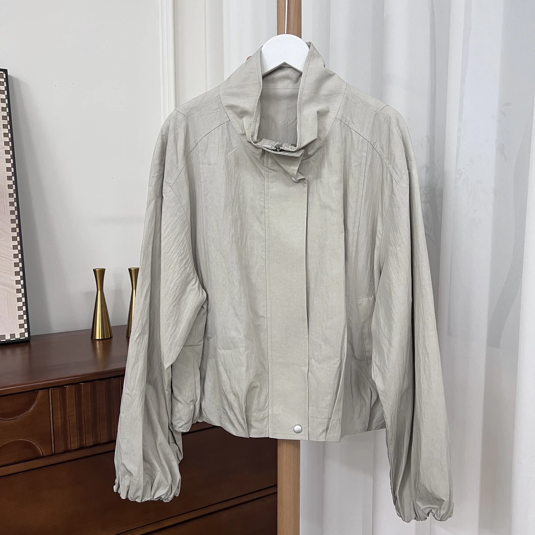 洋气百搭宽松休闲纯色外套  J214