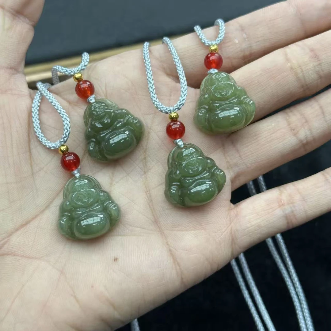 《XS21》天然和田玉佛公约20*20mm多样性发其一