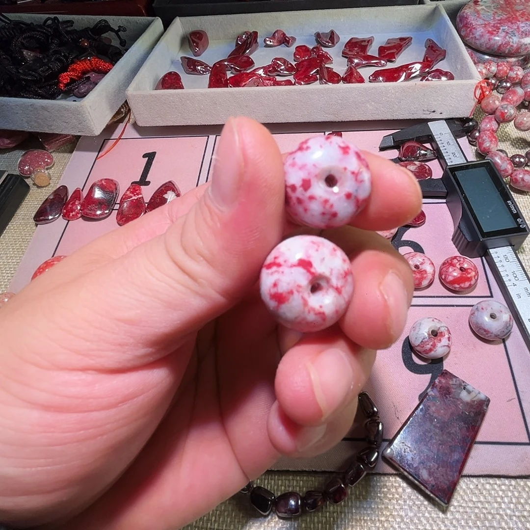 方***圆天然辰砂6668888888888