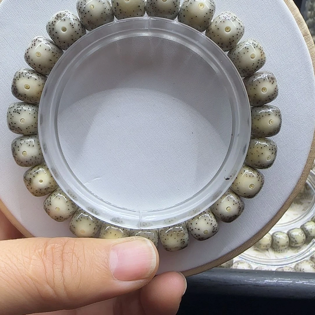 星月菩提吊坠星月菩提菩提灰冰糖10×9