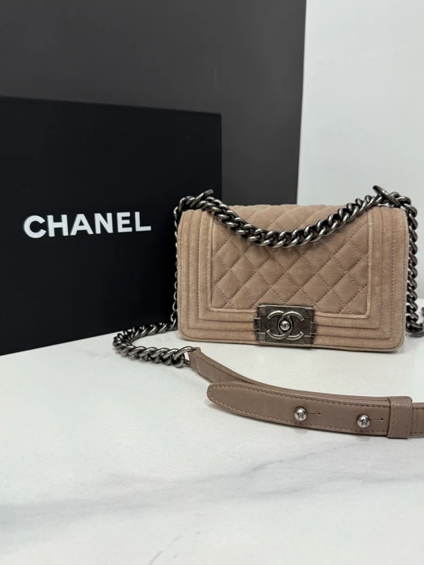 95新 Chanel/香奈儿 丝绒leboy 包小号18开20cm/JJ5021403