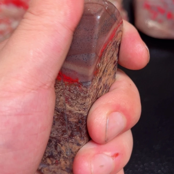 昌化石昌化鸡血石