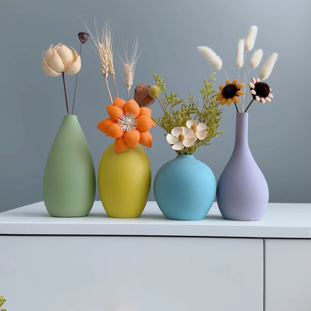 摆件陶瓷小花瓶摆件含花总高约20-30cm