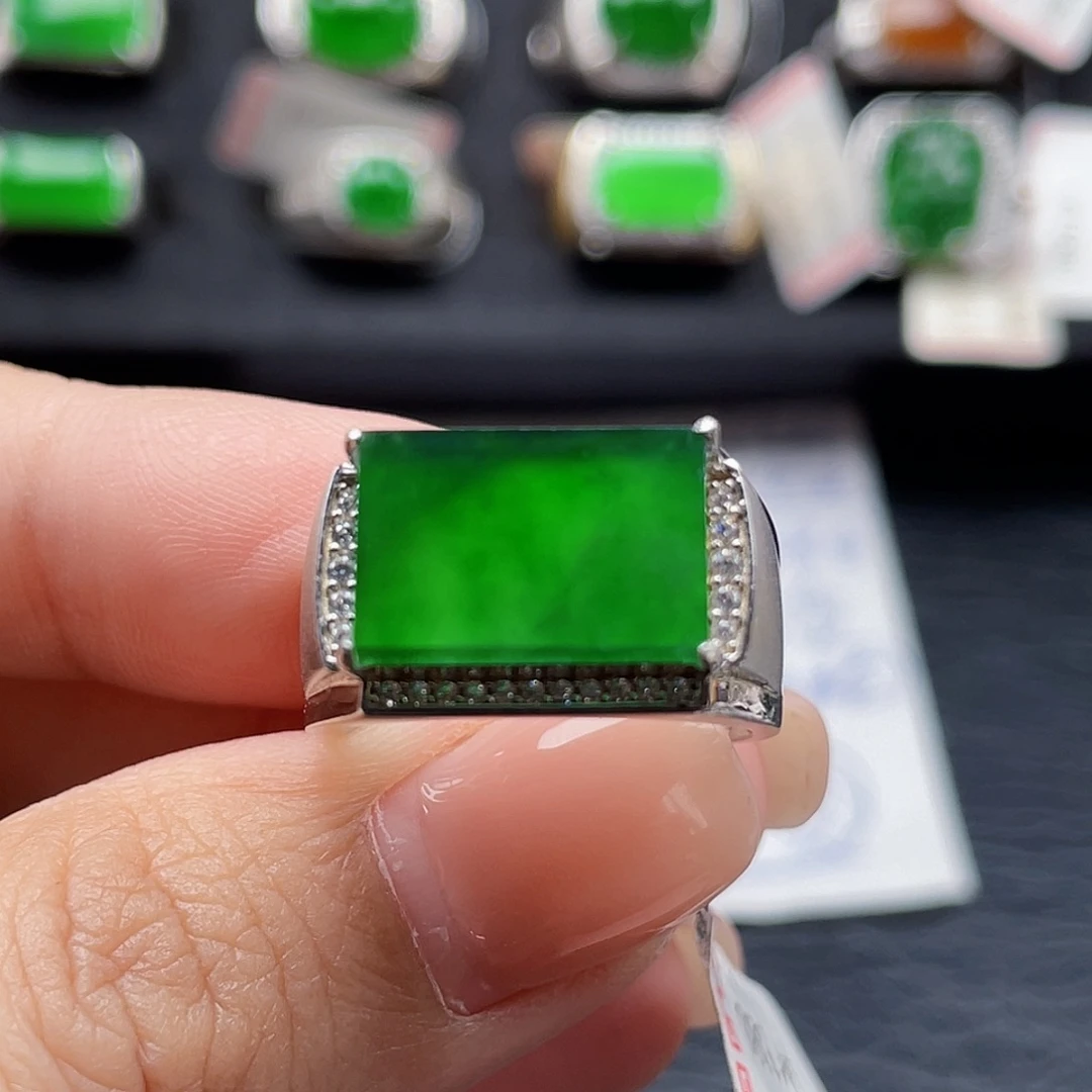 翡翠戒指银S925镶嵌天然a货翡翠没运费险2893