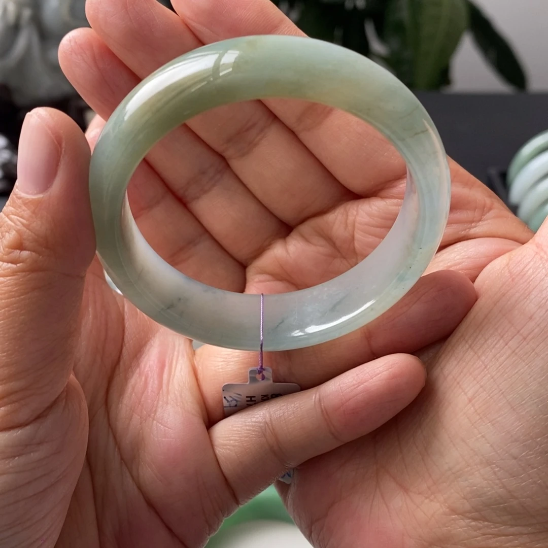 未镶嵌手镯翡翠天然