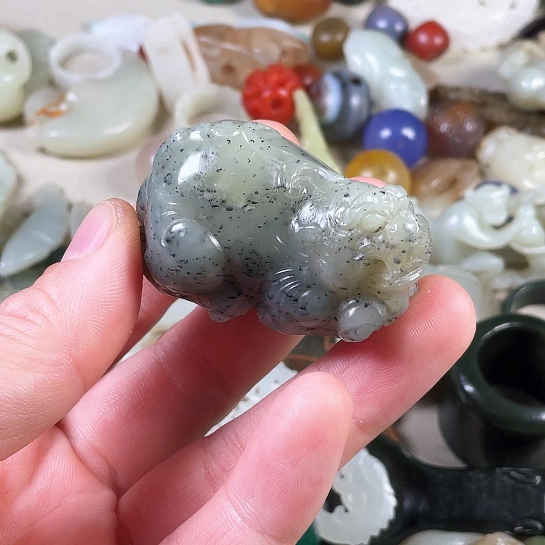 和田玉（糖玉）颈饰未镶嵌