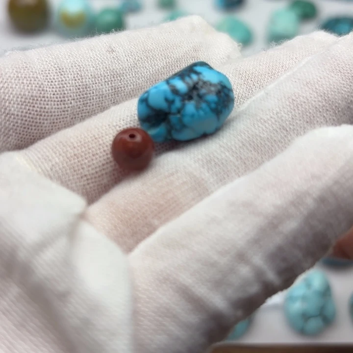 未镶嵌南红玛瑙珠宝奇石
