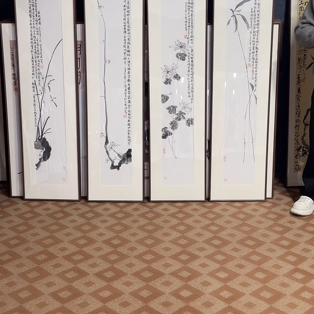 不***语国画手绘画作品带框