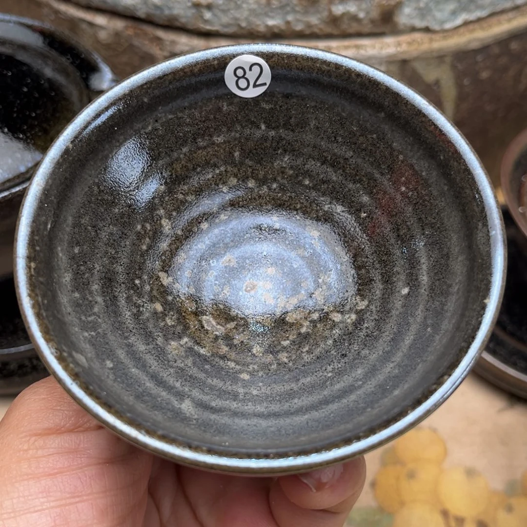 茶盏义兴龙窑坚持真柴烧落灰烧